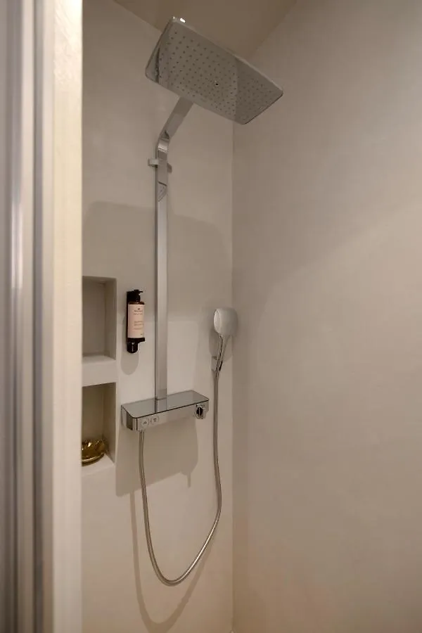 Mihotel Serlin Lyon Szálloda